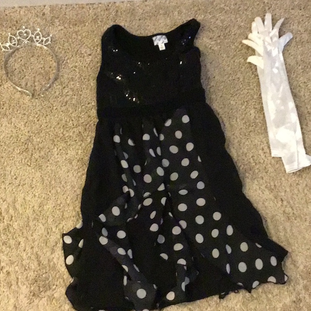 D-signed kids dress